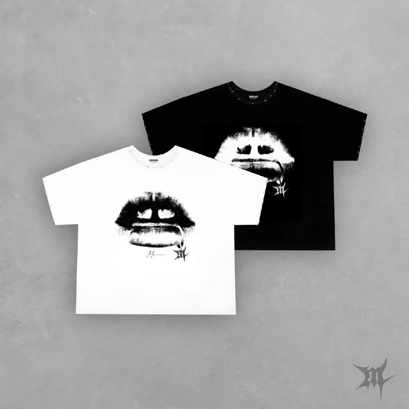 Футболка MIRARWEAR «LIPS» oversize