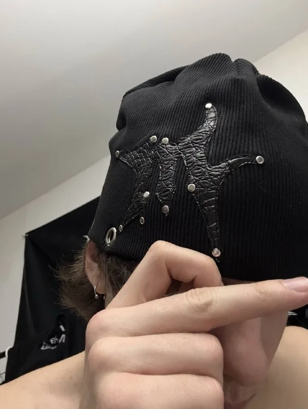 Шапка MIRARWEAR